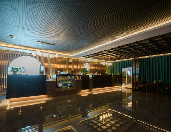 成都锦江SPA精油挑选指南：找到属于你的那一瓶"灵魂香气"
